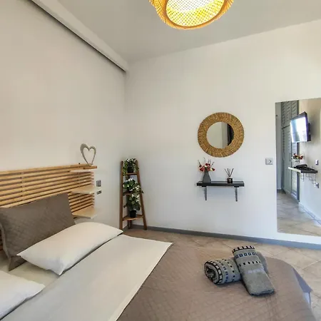 Athos Apartment Skiathos Town
